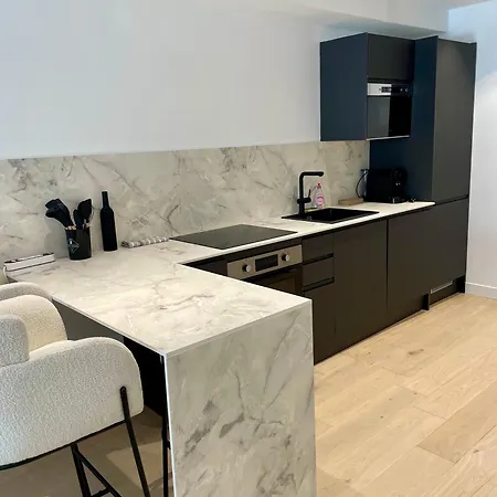 T2 Chic Et Moderne à Deux Pas De La Croisette Appartement *