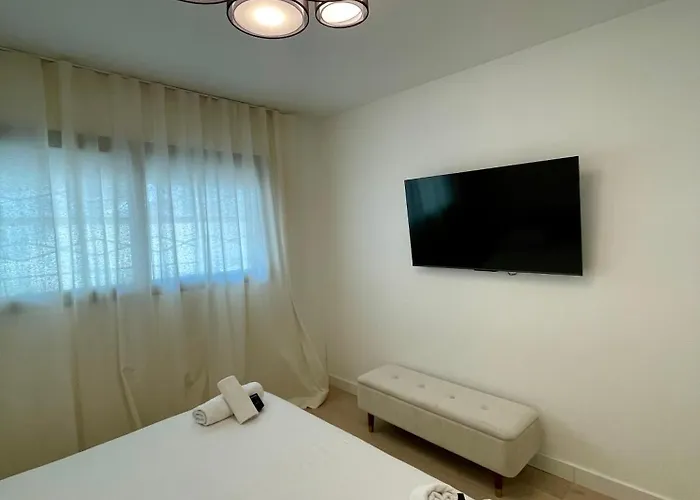 T2 Chic Et Moderne à Deux Pas De La Croisette Appartement *